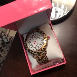 BETSEY JOHNSON CHEETAH WATCH